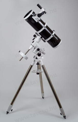 SkyWatcher Explorer-150P (150/750) Newtonian reflector on EQ5 mount